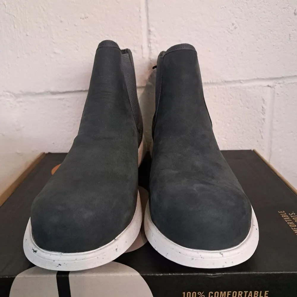 BOGS Cypress Chelsea Safety Toe Composite Waterproof Boots Gray  Womens Size 9.5